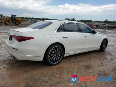 Trzecie zdjęcie samochodu z tyłu: 2022 MERCEDES-BENZ S 580 4MATIC VIN:W1K6G7GBXNA163204 - miniatura