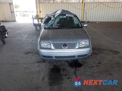 Piąte zdjęcie samochodu w środku: 2001 VOLKSWAGEN JETTA GL TDI VIN:3VWRP29M81M011151 - miniatura