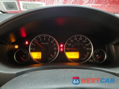 Zdjęcie 9 z 15 samochodu: 2001 NISSAN PATHFINDER S VIN:5N1AR1NB7BC606211 - miniatura