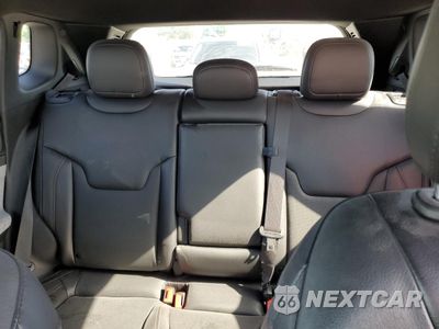 Zdjęcie 10 z 14 samochodu: 2023 JEEP COMPASS LATITUDE LUX VIN:3C4NJDFN9PT541431 - miniatura