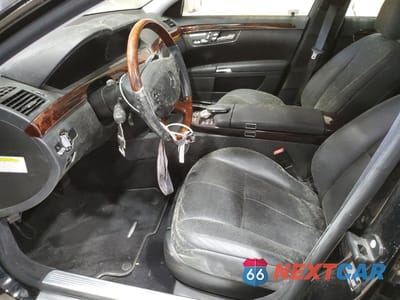 Zdjęcie 7 z 12 samochodu: 2008 MERCEDES-BENZ S 550 VIN:WDDDJ72X79A154865 - miniatura