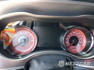 Zdjęcie 9 z 12 samochodu: 2021 DODGE CHARGER SRT HELLCAT VIN:2C3CDXL99MH585929 - miniatura