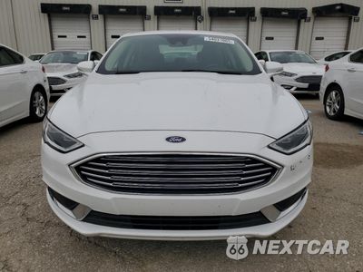 Piąte zdjęcie samochodu w środku: 2018 FORD FUSION SE HYBRID VIN:3FA6P0LU9JR171955 - miniatura