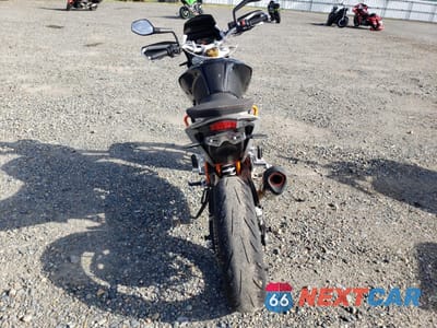 Czwarte zdjęcie samochodu z boku: 2013 KTM 690 DUKE VIN:VBKLDT406DM758631 - miniatura
