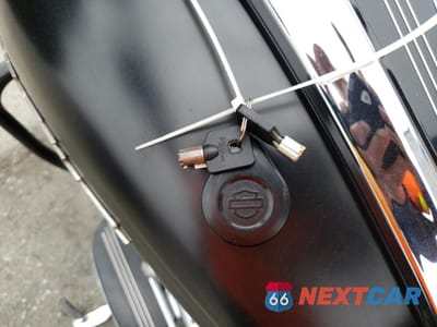 Zdjęcie 8 z 9 samochodu: 2017 HARLEY-DAVIDSON FLHXS STREET GLIDE SPECIAL VIN:1HD1KRC18HB620357 - miniatura