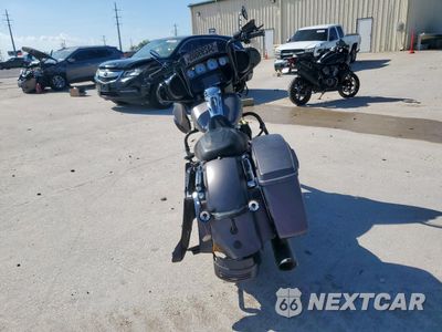 Czwarte zdjęcie samochodu z boku: 2017 HARLEY-DAVIDSON FLHXS STREET GLIDE SPECIAL VIN:1HD1KRC34HB654183 - miniatura