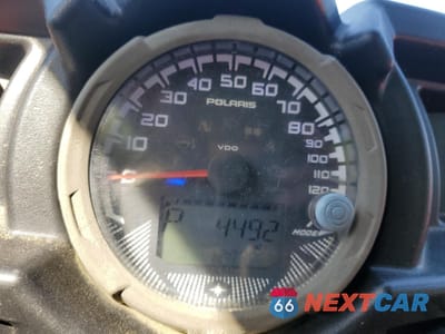 Zdjęcie 8 z 10 samochodu: 2014 POLARIS RZR 1000 XP EPS VIN:4XAST1EA9EF362279 - miniatura