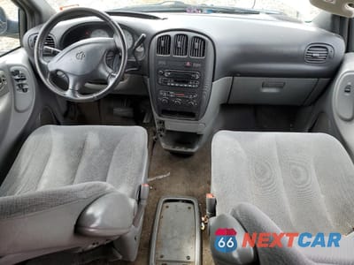 Zdjęcie 8 z 13 samochodu: 2004 DODGE GRAND CARAVAN SXT VIN:2D8GP44L94R618291 - miniatura