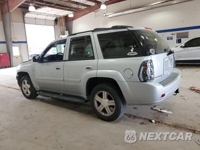 Drugie zdjęcie samochodu z przodu: 2008 CHEVROLET TRAILBLAZER LS VIN:1GNDT13S882127064 - miniatura