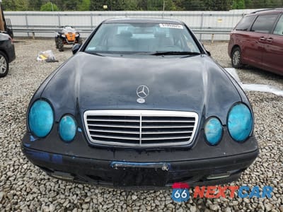 Piąte zdjęcie samochodu w środku: 2002 MERCEDES-BENZ CLK 430 VIN:WDBLJ70G82F199460 - miniatura