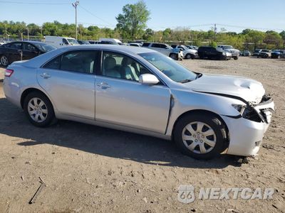 Czwarte zdjęcie samochodu z boku: 2010 TOYOTA CAMRY BASE VIN:4T1BF3EK3AU072237 - miniatura