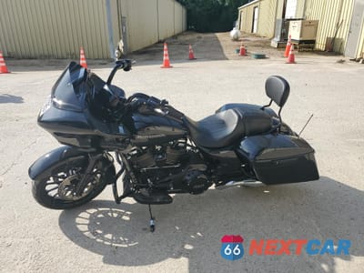 Trzecie zdjęcie samochodu z tyłu: 2019 HARLEY-DAVIDSON FLTRXS VIN:1HD1KTP17KB644423 - miniatura