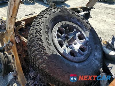 Zdjęcie 8 z 11 samochodu: 2022 FORD BRONCO BASE VIN:1FMEE5DP9NLB36527 - miniatura