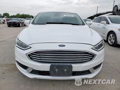Piąte zdjęcie samochodu w środku: 2018 FORD FUSION SE HYBRID VIN:3FA6P0LU8JR118650 - miniatura
