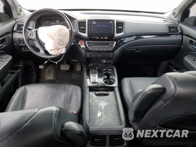 Zdjęcie 8 z 16 samochodu: 2018 HONDA PILOT ELITE VIN:5FNYF6H00JB030806 - miniatura