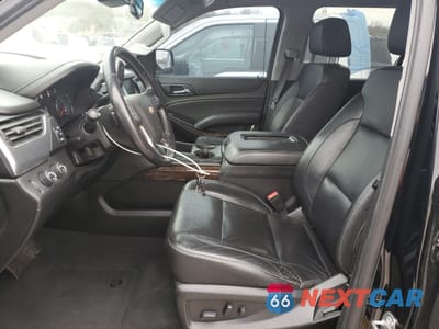 Zdjęcie 7 z 14 samochodu: 2020 CHEVROLET SUBURBAN K1500 LT VIN:1GNSKHKC5LR300228 - miniatura