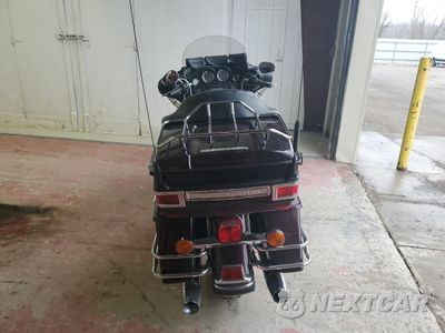 Czwarte zdjęcie samochodu z boku: 2006 HARLEY-DAVIDSON FLHTCUI VIN:1HD1FCW196Y672779 - miniatura