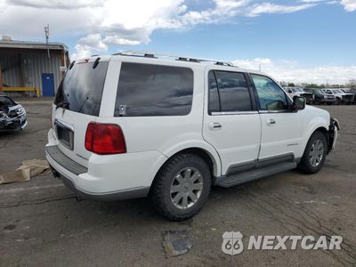 Trzecie zdjęcie samochodu z tyłu: 2003 LINCOLN NAVIGATOR VIN:5LMFU28R83LJ13770 - miniatura