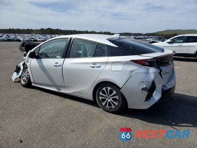 Drugie zdjęcie samochodu z przodu: 2022 TOYOTA PRIUS PRIME LE VIN:JTDKAMFP5N3206955 - miniatura