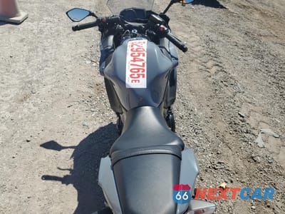 Zdjęcie 6 z 9 samochodu: 2018 KAWASAKI EX650 F VIN:JKAEXEK18JDA13414 - miniatura