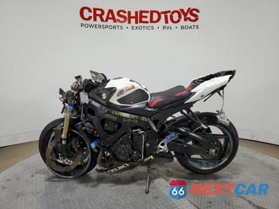 Trzecie zdjęcie samochodu z tyłu: 2009 SUZUKI GSX-R600 VIN:JS1GN7EA192105751 - miniatura