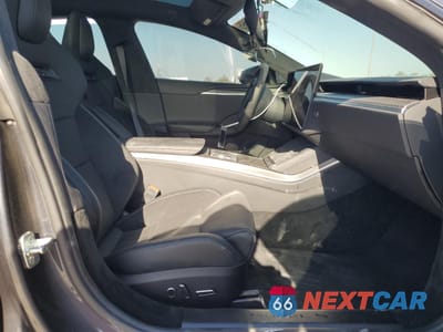 Zdjęcie 7 z 13 samochodu: 2024 TESLA MODEL S VIN:5YJSA1E68RF538579 - miniatura