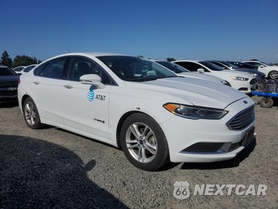 Czwarte zdjęcie samochodu z boku: 2018 FORD FUSION SE HYBRID VIN:3FA6P0LU4JR118824 - miniatura