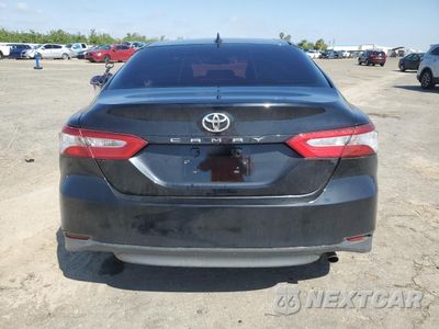 Zdjęcie 6 z 13 samochodu: 2020 TOYOTA CAMRY LE VIN:4T1C11AK3LU331065 - miniatura