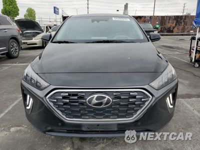 Piąte zdjęcie samochodu w środku: 2021 HYUNDAI IONIQ LIMITED VIN:KMHCX5LD5MU259937 - miniatura