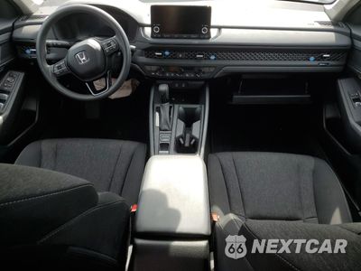 Zdjęcie 8 z 12 samochodu: 2024 HONDA ACCORD EX VIN:1HGCY1F39RA055567 - miniatura