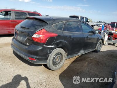 Trzecie zdjęcie samochodu z tyłu: 2013 FORD FOCUS SE VIN:1FADP3K26DL190443 - miniatura