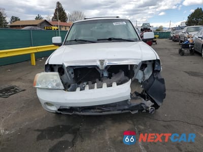 Piąte zdjęcie samochodu w środku: 2003 LINCOLN NAVIGATOR VIN:5LMFU28R83LJ13770 - miniatura