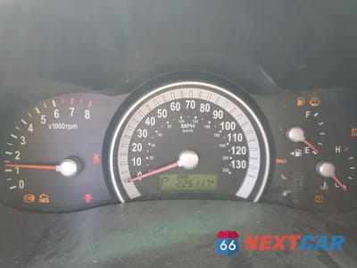 Zdjęcie 9 z 13 samochodu: 2007 HYUNDAI ENTOURAGE GLS VIN:KNDMC233676024613 - miniatura