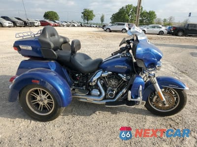2017 HARLEY-DAVIDSON FLHTCUTG TRI GLIDE ULTRA 1HD1MAD12HB860885 - główne zdjęcie licytacji z USA - miniatura