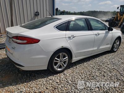 Trzecie zdjęcie samochodu z tyłu: 2018 FORD FUSION SE HYBRID VIN:3FA6P0LU0JR118786 - miniatura