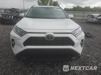 Piąte zdjęcie samochodu w środku: 2021 TOYOTA RAV4 XLE VIN:2T3W1RFV1MC168148 - miniatura