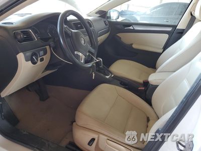 Zdjęcie 7 z 12 samochodu: 2014 VOLKSWAGEN JETTA TDI VIN:3VWLL7AJ4EM383768 - miniatura