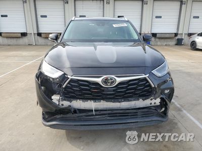 Piąte zdjęcie samochodu w środku: 2021 TOYOTA HIGHLANDER XLE VIN:5TDGZRBH0MS066868 - miniatura