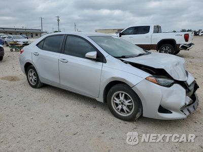 Czwarte zdjęcie samochodu z boku: 2018 TOYOTA COROLLA L VIN:5YFBURHE4JP794333 - miniatura