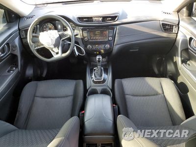 Zdjęcie 8 z 16 samochodu: 2020 NISSAN ROGUE S VIN:JN8AT2MV8LW131485 - miniatura