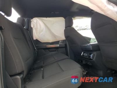 Zdjęcie 10 z 12 samochodu: 2023 FORD F150 VIN:1FTEW1CP3PKE05710 - miniatura