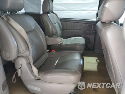 Zdjęcie 11 z 15 samochodu: 2009 TOYOTA SIENNA XLE VIN:5TDBK22C19S026736 - miniatura