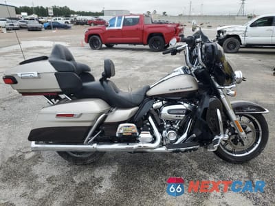 2018 HARLEY-DAVIDSON FLHTK ULTRA LIMITED 1HD1KED16JB627790 - główne zdjęcie licytacji z USA - miniatura