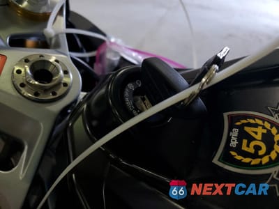 Zdjęcie 8 z 10 samochodu: 2023 APRILIA RS 660 VIN:ZD4KSUG04PS001364 - miniatura