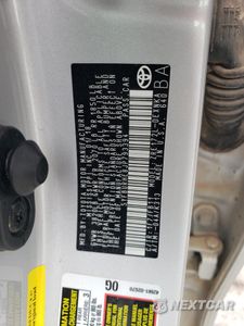 Zdjęcie 12 z 13 samochodu: 2018 TOYOTA COROLLA L VIN:5YFBURHE8JP793394 - miniatura