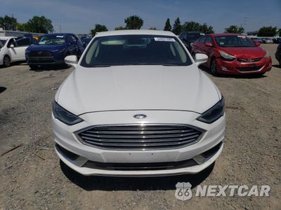 Piąte zdjęcie samochodu w środku: 2018 FORD FUSION SE HYBRID VIN:3FA6P0LU7JR171534 - miniatura
