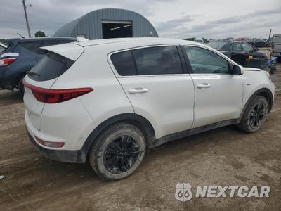 Trzecie zdjęcie samochodu z tyłu: 2017 KIA SPORTAGE LX VIN:KNDPMCAC1H7205293 - miniatura