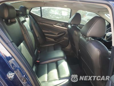 Zdjęcie 10 z 15 samochodu: 2017 NISSAN MAXIMA 3.5S VIN:1N4AA6AP8HC403644 - miniatura