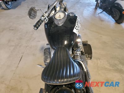 Zdjęcie 6 z 9 samochodu: 2003 YAMAHA XVS1100 A VIN:JYAVP11E73A042001 - miniatura