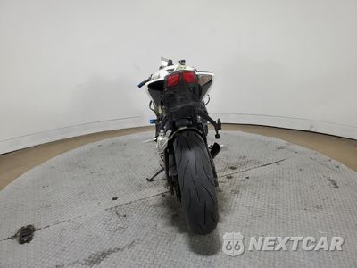 Czwarte zdjęcie samochodu z boku: 2009 SUZUKI GSX-R600 VIN:JS1GN7EA192105751 - miniatura